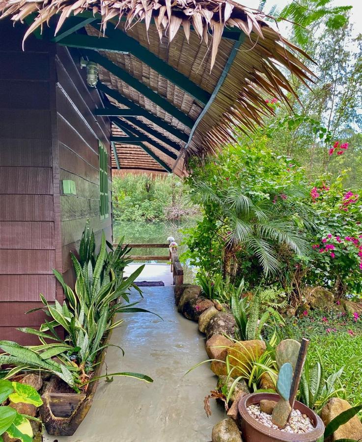 Maddekehaoo Eco Mansion Bed & Breakfast เกาะช้าง ภายนอก รูปภาพ